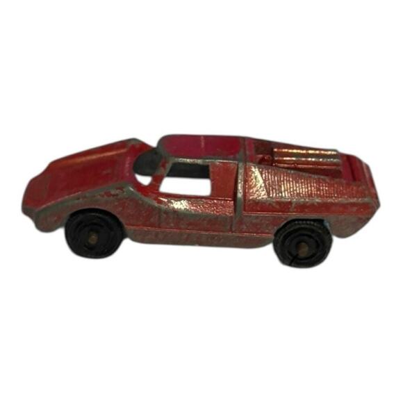 Vintage Red Medal Matchbox Car - Picture 2 of 4
